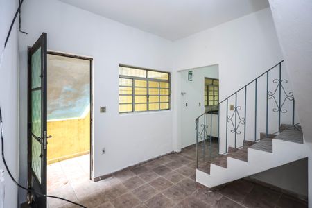 Casa para alugar com 70m², 5 quartos e 2 vagas