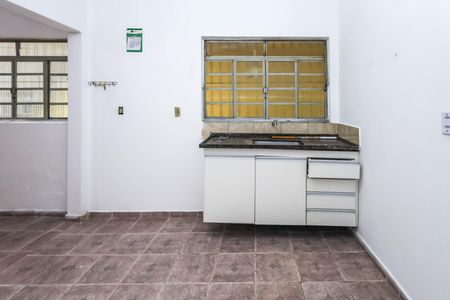 Casa para alugar com 70m², 5 quartos e 2 vagas