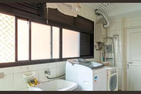 Apartamento para alugar com 220m², 3 quartos e 4 vagas