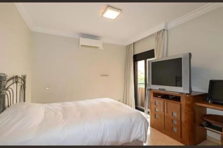 Apartamento para alugar com 3 quartos, 220m² em Vila Uberabinha, São Paulo