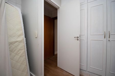Casa para alugar com 400m², 5 quartos e 4 vagas Casa para alugar com 400m², 5 quartos e 4 vagasCloset da Suíte 5