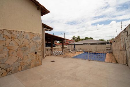 Casa para alugar com 400m², 5 quartos e 4 vagas Casa para alugar com 400m², 5 quartos e 4 vagasVaranda