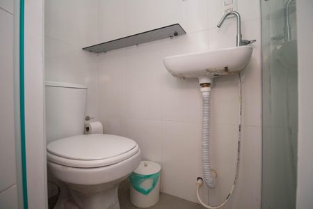 Casa para alugar com 400m², 5 quartos e 4 vagas Casa para alugar com 400m², 5 quartos e 4 vagasBanheiro da Suíte 2