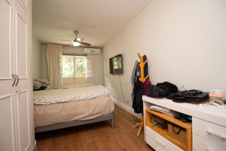 Casa para alugar com 400m², 5 quartos e 4 vagas Casa para alugar com 400m², 5 quartos e 4 vagasSuíte 5