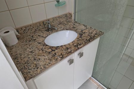 Apartamento para alugar com 70m², 2 quartos e 1 vagaBanheiro da Suíte
