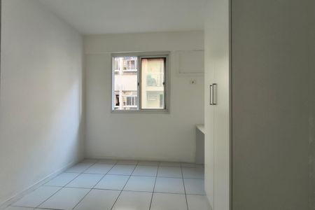Apartamento para alugar com 70m², 2 quartos e 1 vagaQuarto 2 - Armários