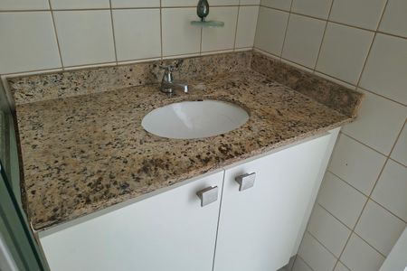 Apartamento para alugar com 70m², 2 quartos e 1 vagaBanheiro Social