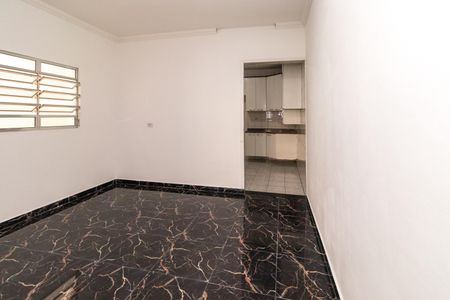 Casa à venda com 170m², 3 quartos e 2 vagas Casa à venda com 170m², 3 quartos e 2 vagasCopa