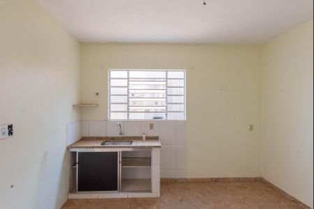 Casa à venda com 119m², 2 quartos e 2 vagasCasa 2- Cozinha