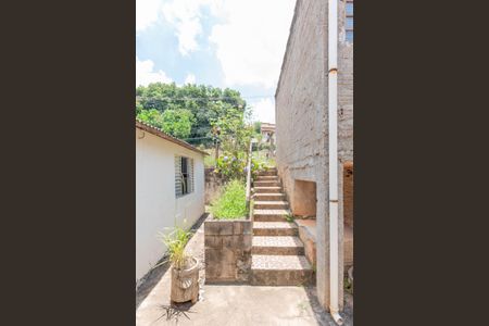 Casa à venda com 119m², 2 quartos e 2 vagasCasa 2-Quintal