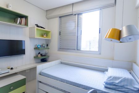 quarto 1 de apartamento à venda com 3 quartos, 120m² em Buritis, Belo Horizonte