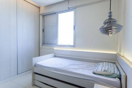 Apartamento à venda com 120m², 3 quartos e 2 vagasquarto 2