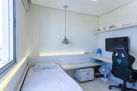 Apartamento à venda com 120m², 3 quartos e 2 vagasquarto 2