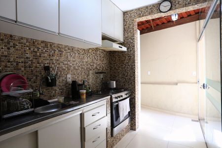 Apartamento à venda com 120m², 2 quartos e 1 vagaCozinha