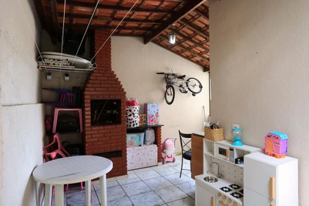 Apartamento à venda com 120m², 2 quartos e 1 vagaChurrasqueira