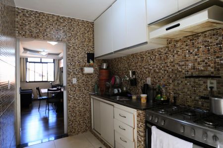 Apartamento à venda com 120m², 2 quartos e 1 vagaCozinha