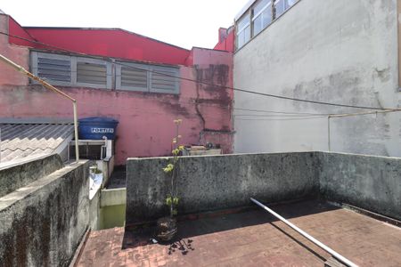 Casa à venda com 125m², 2 quartos e 2 vagasVaranda