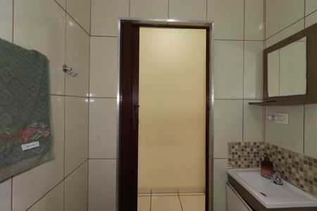 Casa à venda com 125m², 2 quartos e 2 vagasBanheiro