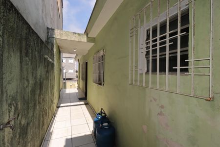 Casa à venda com 125m², 2 quartos e 2 vagasCorredor