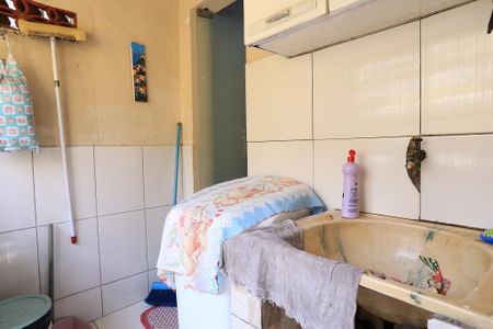 Casa à venda com 200m², 3 quartos e 2 vagasÁrea de Serviço