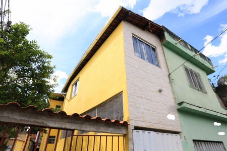Casa à venda com 200m², 3 quartos e 2 vagasFachada
