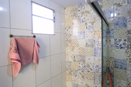 Casa à venda com 200m², 3 quartos e 2 vagasBanheiro
