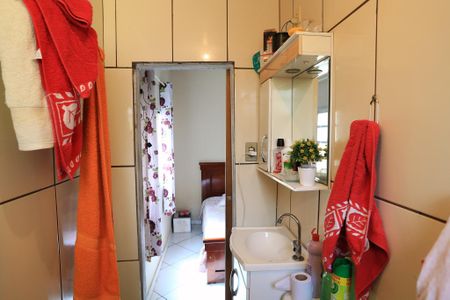 Casa à venda com 200m², 3 quartos e 2 vagasBanheiro da Suíte