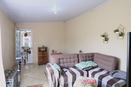 Casa à venda com 200m², 3 quartos e 2 vagasSala de TV