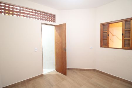 Casa para alugar com 3 quartos, 75m² em Vila California(zona Sul), São Paulo