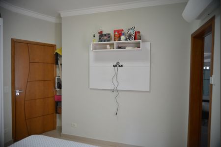 Casa à venda com 223m², 4 quartos e 4 vagasQuarto Suite 1