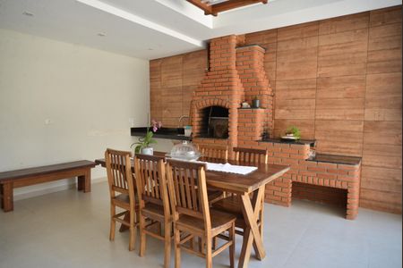 Casa à venda com 223m², 4 quartos e 4 vagasÁrea gourmet