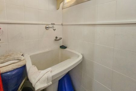 Apartamento para alugar com 68m², 2 quartos e 1 vagaÁrea de serviço 