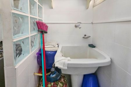 Apartamento para alugar com 68m², 2 quartos e 1 vagaÁrea de serviço 