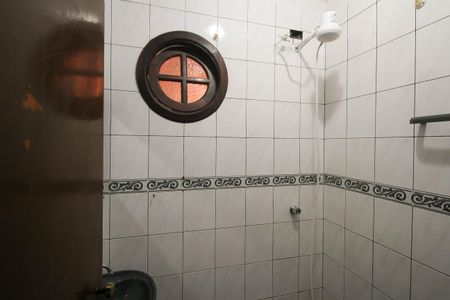 Casa para alugar com 200m², 3 quartos e 3 vagas Casa para alugar com 200m², 3 quartos e 3 vagasBanheiro da Suíte 2