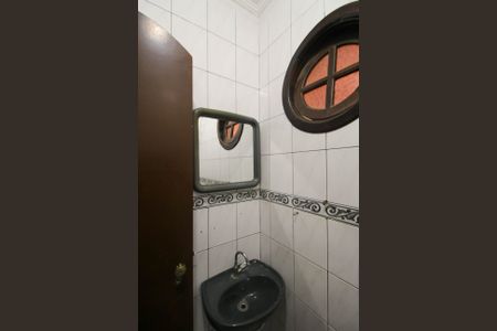 Casa para alugar com 200m², 3 quartos e 3 vagas Casa para alugar com 200m², 3 quartos e 3 vagasBanheiro da Suíte 2