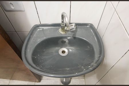 Casa para alugar com 200m², 3 quartos e 3 vagas Casa para alugar com 200m², 3 quartos e 3 vagasBanheiro da Suíte 2