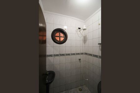 Casa para alugar com 200m², 3 quartos e 3 vagas Casa para alugar com 200m², 3 quartos e 3 vagasBanheiro da Suíte 2