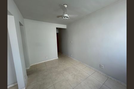 Sala de apartamento à venda com 2 quartos, 60m² em Todos Os Santos, Rio de Janeiro