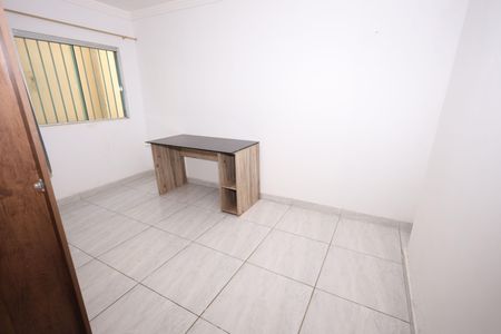 Casa de condomínio para alugar com 70m², 2 quartos e 1 vagaQuarto 1