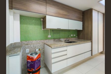 Apartamento para alugar com 72m², 3 quartos e 1 vaga Apartamento para alugar com 72m², 3 quartos e 1 vagaCozinha