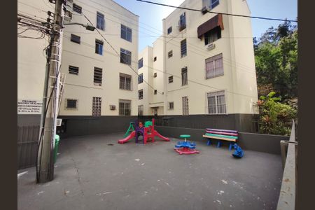 Apartamento para alugar com 72m², 3 quartos e 1 vaga Apartamento para alugar com 72m², 3 quartos e 1 vagaÁrea comum - Playground