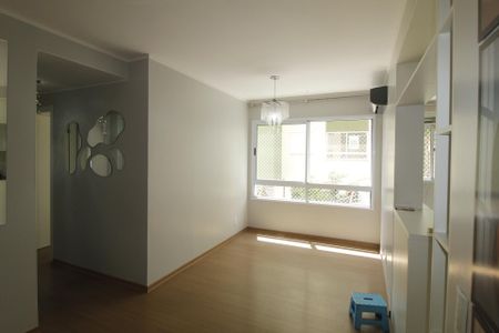 Sala de apartamento à venda com 3 quartos, 74m² em Bom Jesus, Porto Alegre