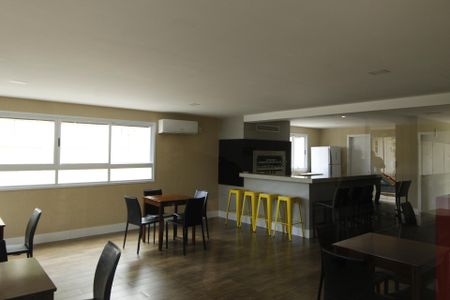 Apartamento à venda com 74m², 3 quartos e 2 vagasÁrea comum - Salão de festas