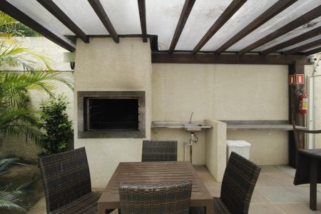 Apartamento à venda com 74m², 3 quartos e 2 vagasÁrea comum - Churrasqueira