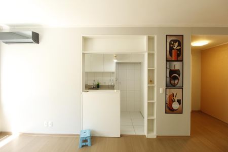 Apartamento à venda com 74m², 3 quartos e 2 vagasSala