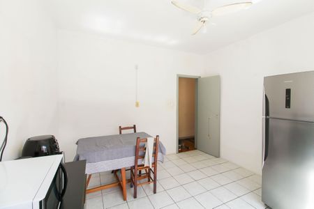 Apartamento à venda com 90m², 2 quartos e sem vaga Apartamento à venda com 90m², 2 quartos e sem vagaCozinha