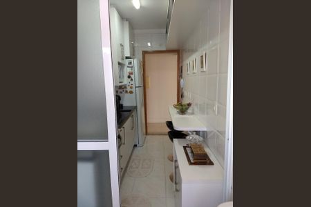 Apartamento à venda com 67m², 2 quartos e 2 vagas Apartamento à venda com 67m², 2 quartos e 2 vagasCozinha