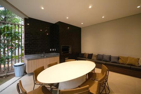 Apartamento para alugar com 70m², 2 quartos e 1 vaga