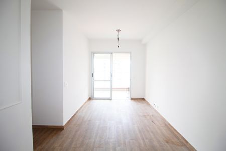Apartamento para alugar com 70m², 2 quartos e 1 vaga