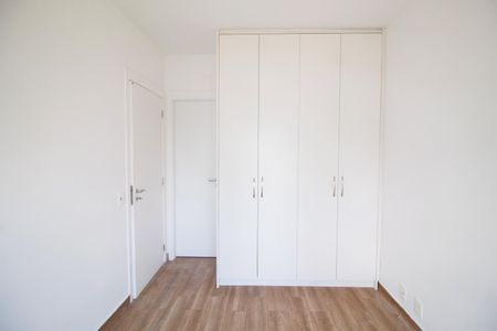 Apartamento para alugar com 70m², 2 quartos e 1 vaga